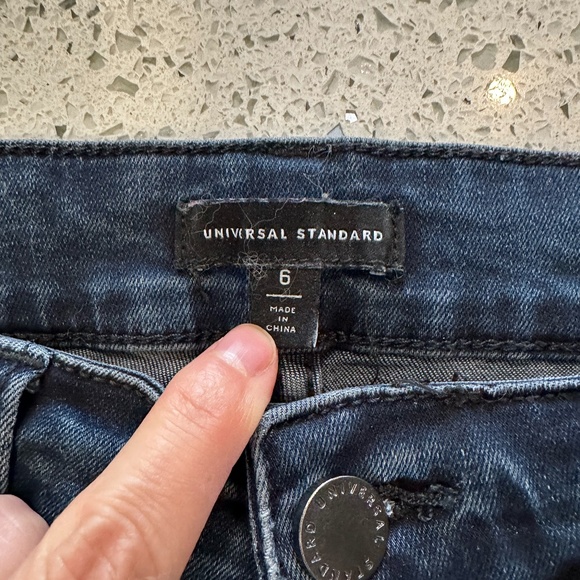 Universal Standard Debbie High Rise Seam Skinny Jeans - Indigo Ink - Picture 4 of 9